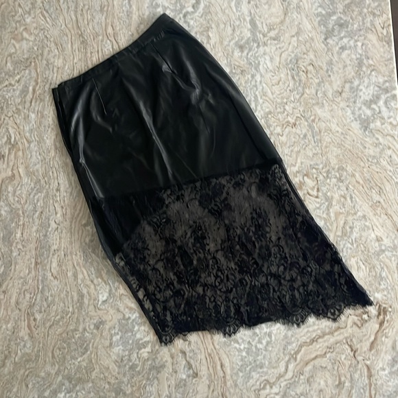 Vegan leather skirt - Picture 1 of 5